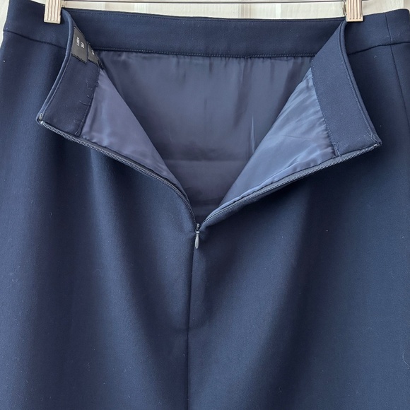 J Crew 365 No 2 Pencil Skirt - Navy Blue Size 12 - Picture 7 of 10